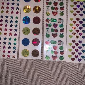 Lot of 4 vintage Sandylion stickers